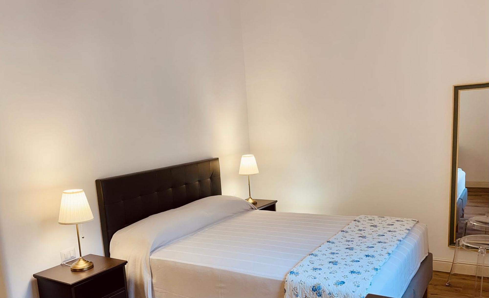 Palazzo Pitagora Hotel Таранто Екстериор снимка