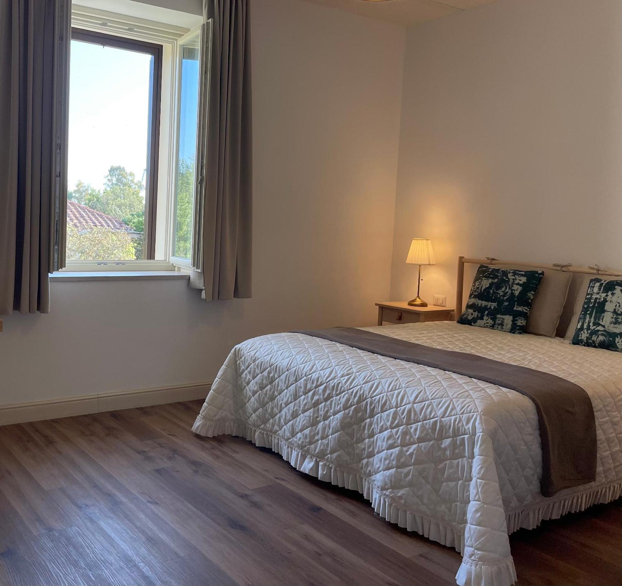 Palazzo Pitagora Hotel Таранто Екстериор снимка