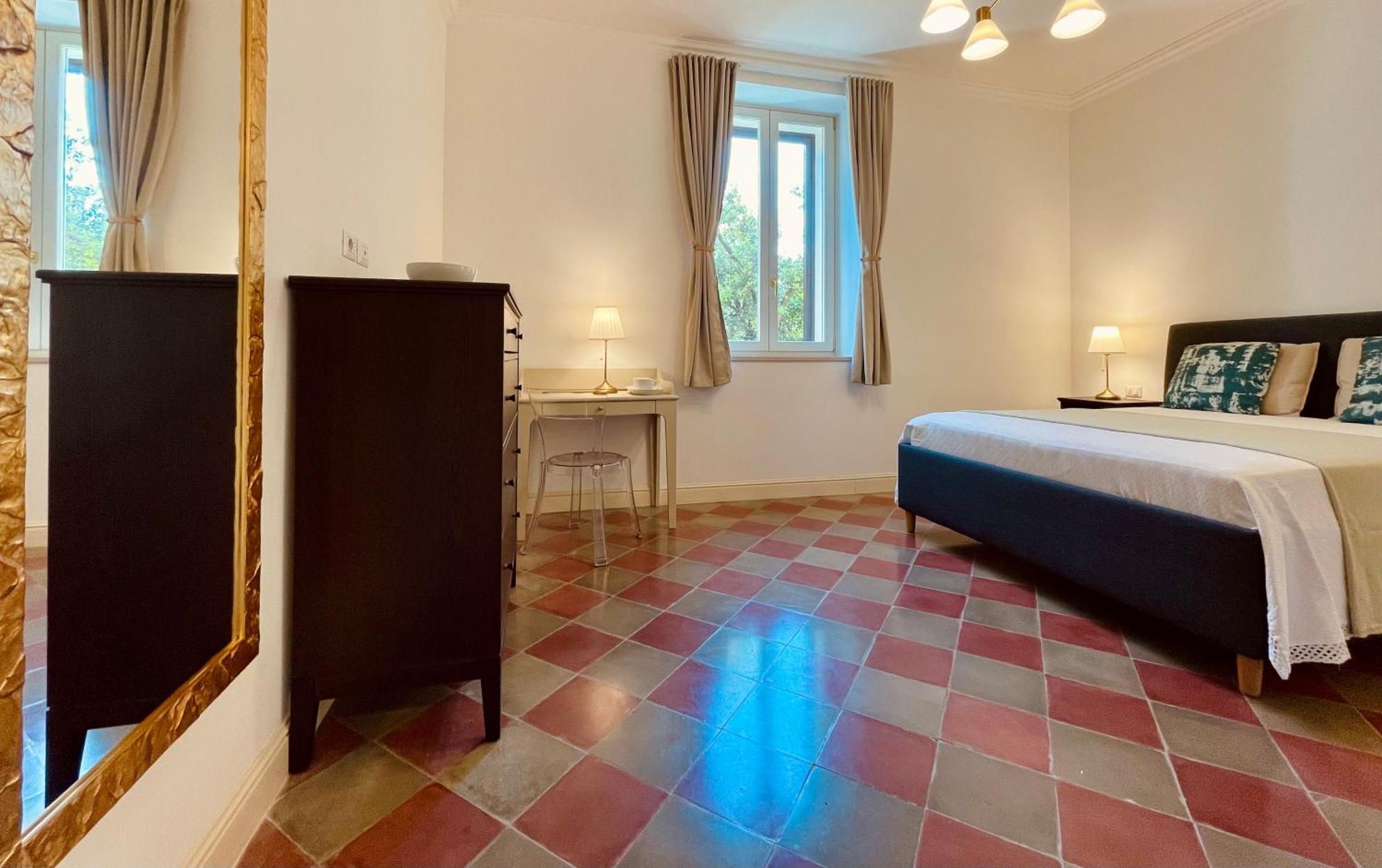Palazzo Pitagora Hotel Таранто Екстериор снимка