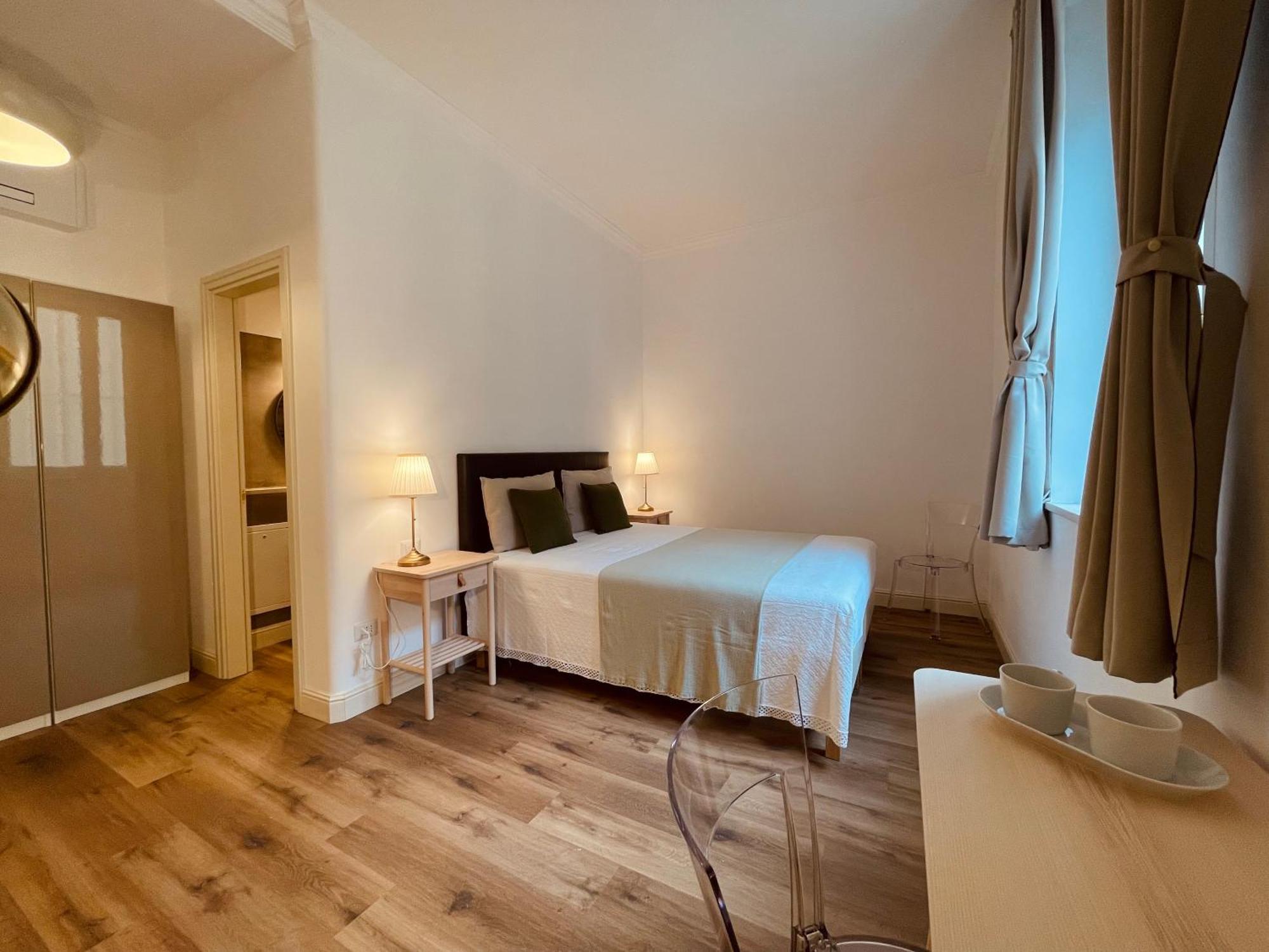 Palazzo Pitagora Hotel Таранто Екстериор снимка