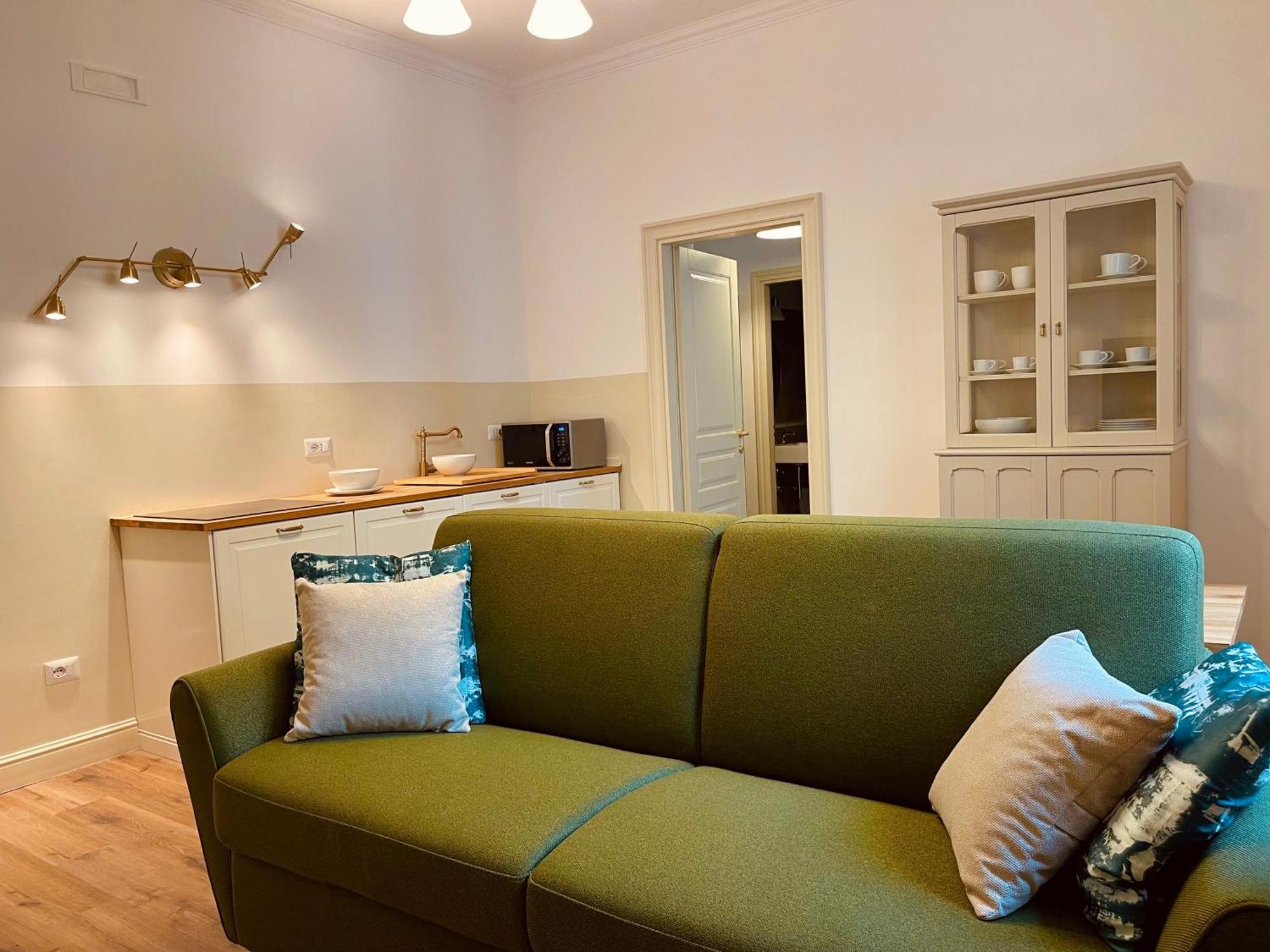 Palazzo Pitagora Hotel Таранто Екстериор снимка