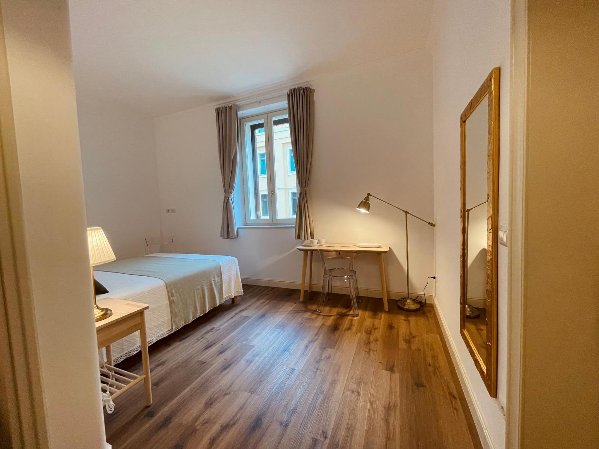 Palazzo Pitagora Hotel Таранто Екстериор снимка